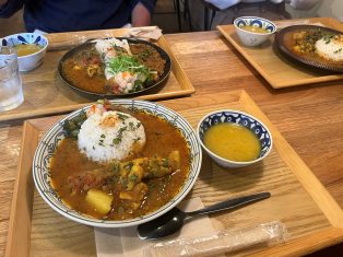 Happy Curry Friday @ アオヤギ食堂